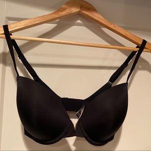 VS black bra